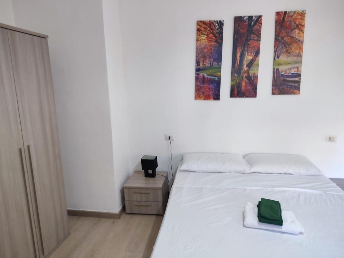 Rooms For Rent 67 Sassari Buitenkant foto