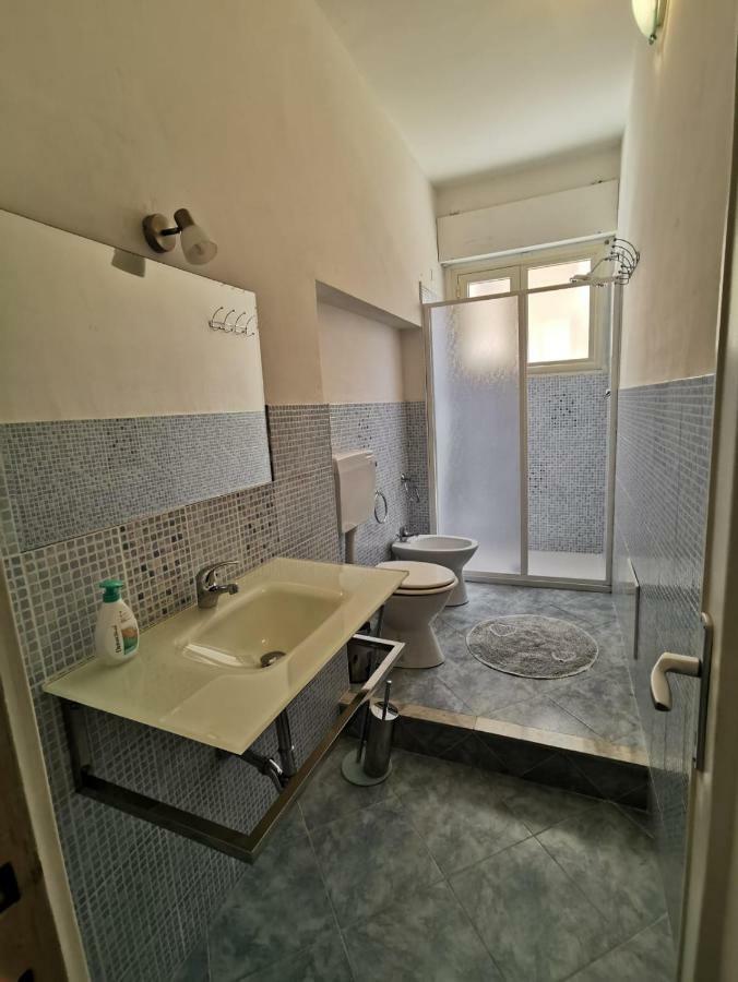 Rooms For Rent 67 Sassari Buitenkant foto